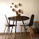 Warm Flat Inspired By Nature And Local Traditions