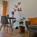 Warm Flat Inspired By Nature And Local Traditions