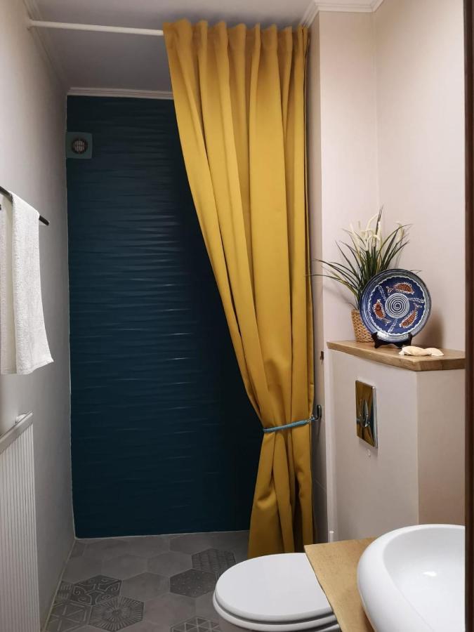 Warm Flat Inspired By Nature And Local Traditions *