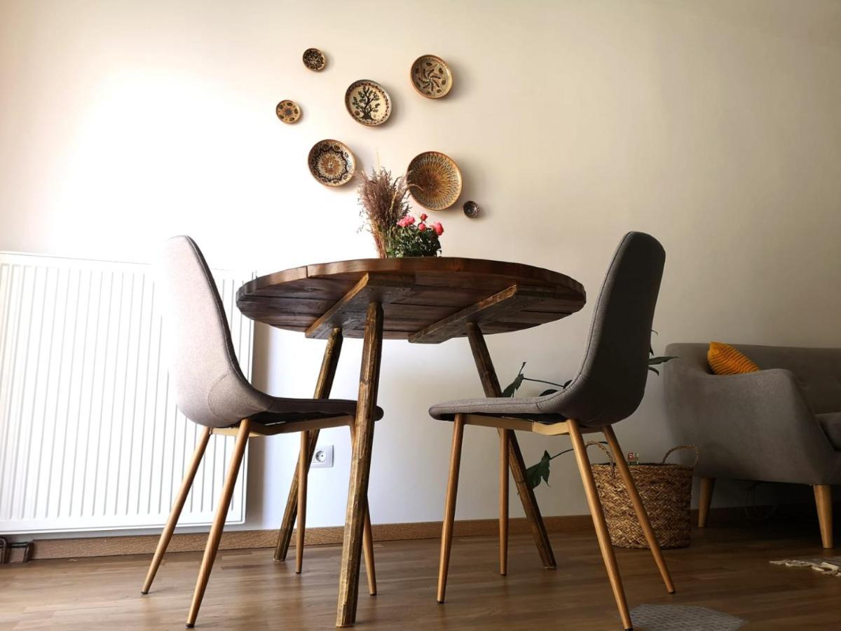 Apartament Warm Flat Inspired By Nature And Local Traditions