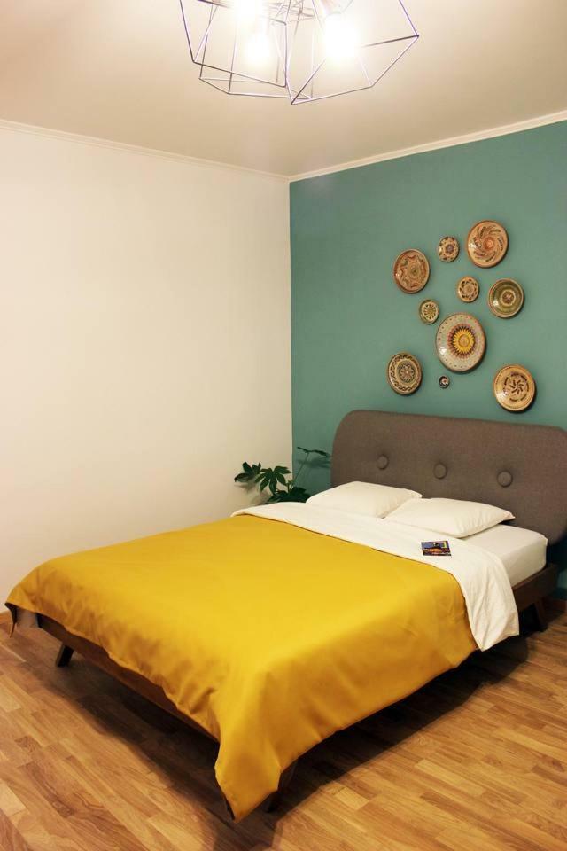 Warm Flat Inspired By Nature And Local Traditions