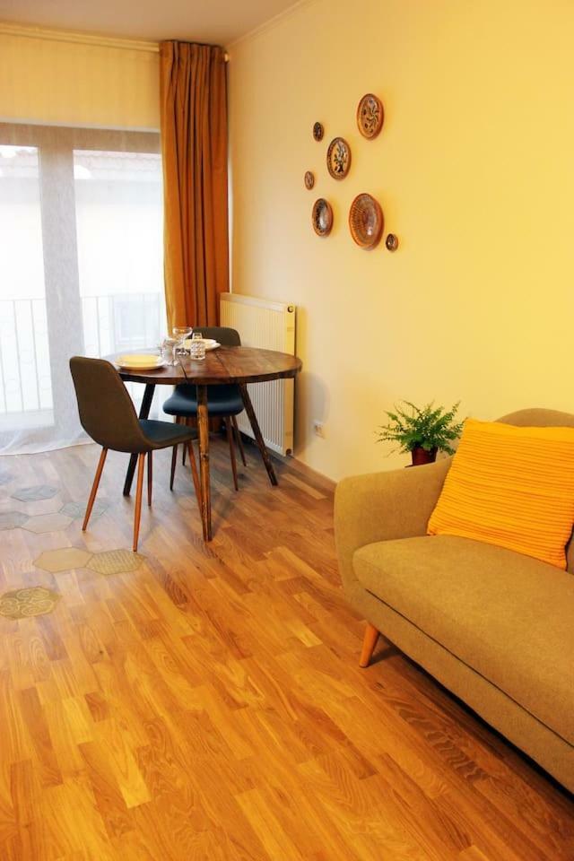 Apartament Warm Flat Inspired By Nature And Local Traditions *